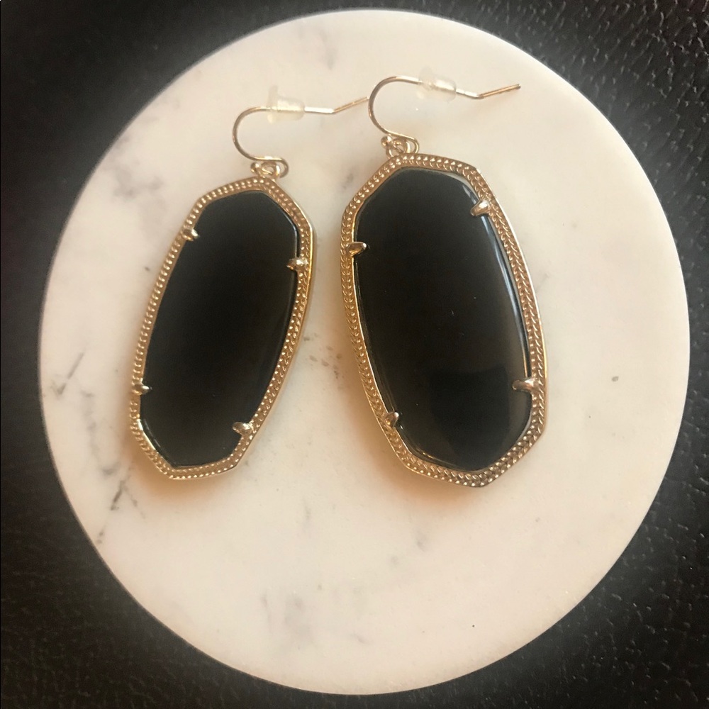 Kendra Scott Danielle Earrings